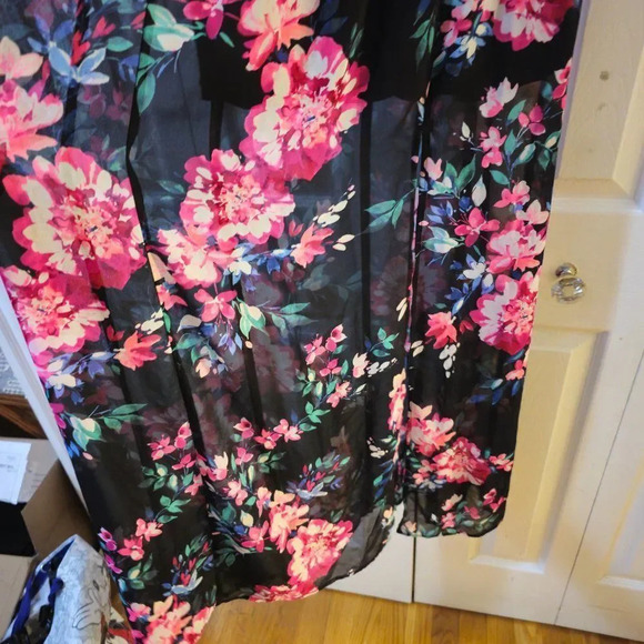 Express Women's Black Floral Print Sleeveless Side Slit Maxi Dress Size S/P - Picture 8 of 16